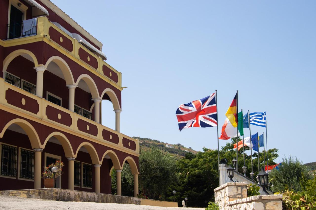 Bay Ξενοδοχείο