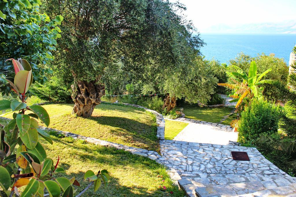 Hotel Bay Apraos