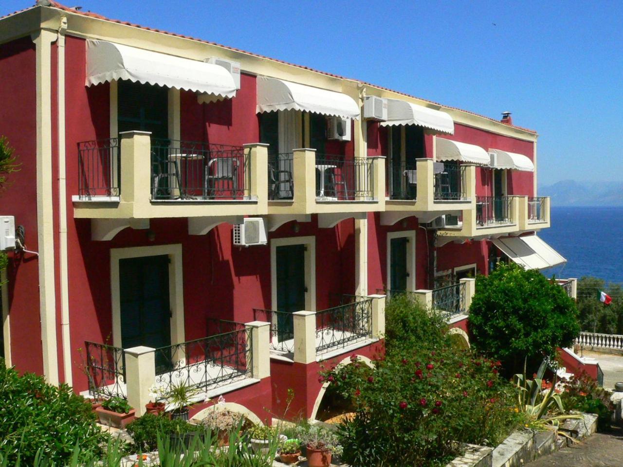 Ξενοδοχείο Bay Απραός