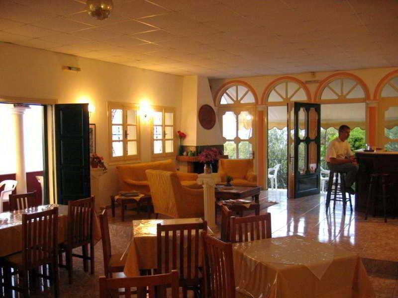 Hotel Bay Apraos